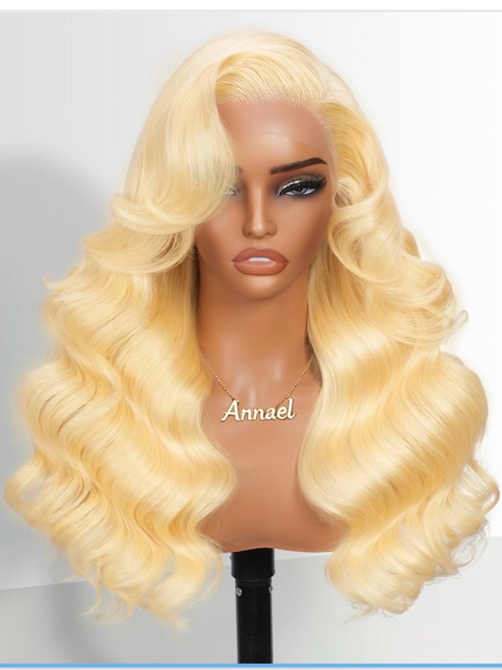 Women's Blonde Body Wave Lace Front Wig - Golden Blonde NWT